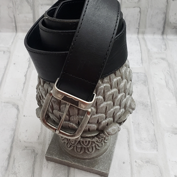 Levi's Belt L(38-40) - Picture 4 of 12